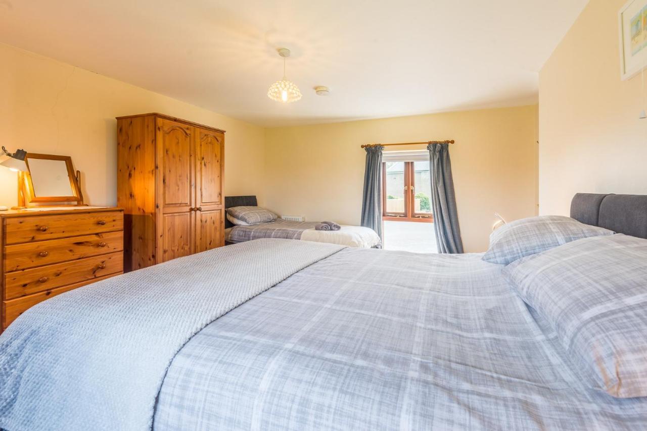 Well Farm Cottages North Tamerton Exteriör bild