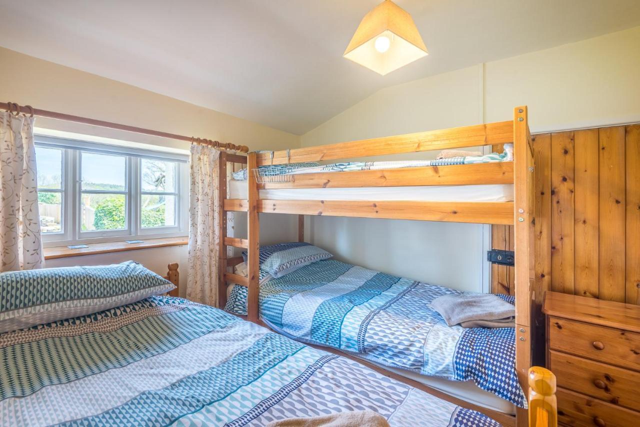 Well Farm Cottages North Tamerton Exteriör bild