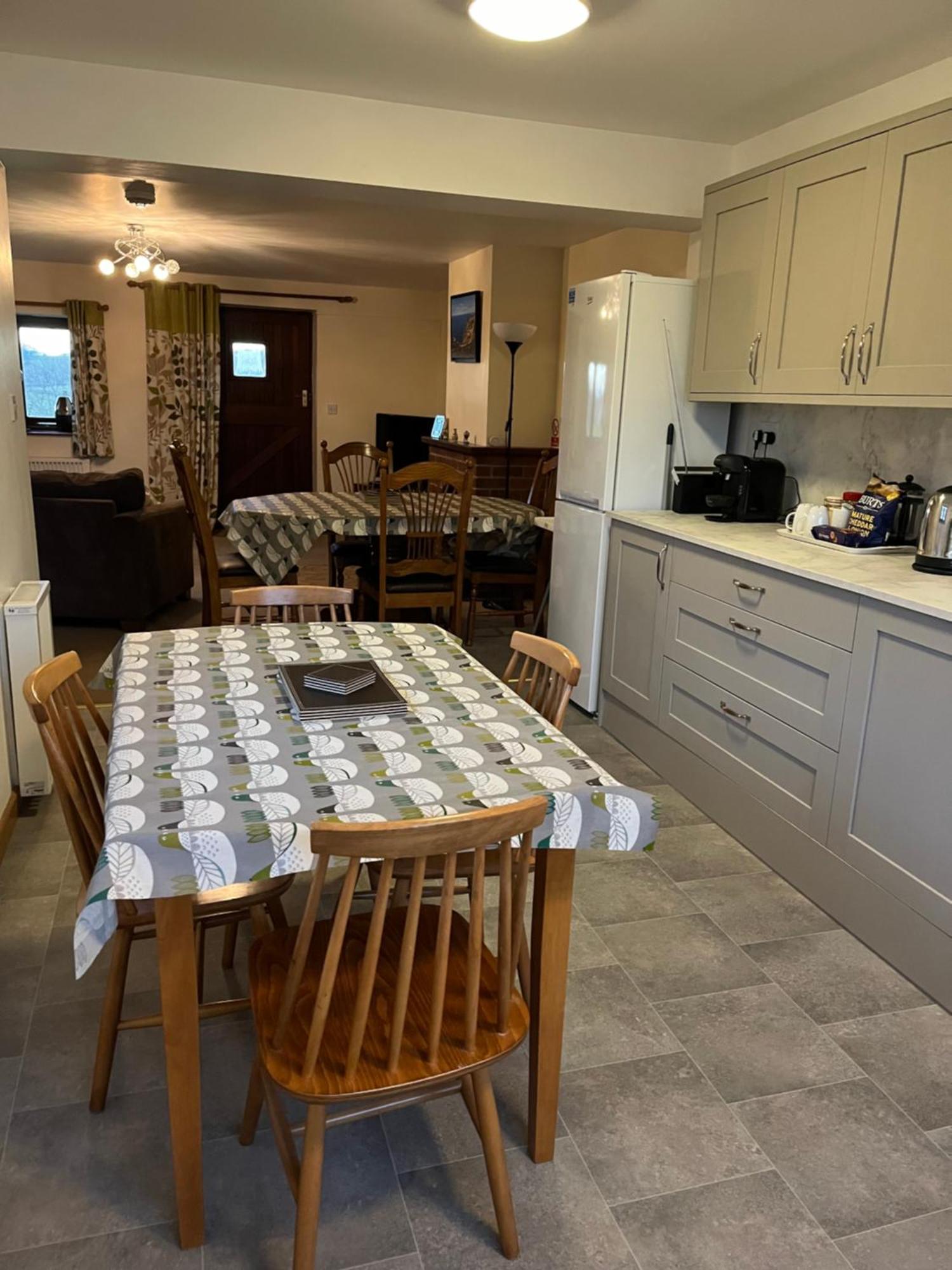Well Farm Cottages North Tamerton Exteriör bild